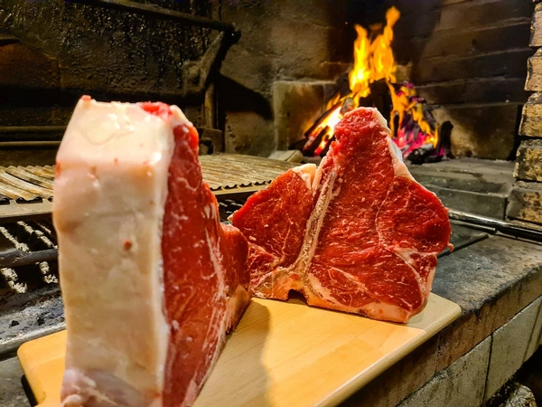 La migliore bistecca alla fiorentina all’uscita dell’autostrada