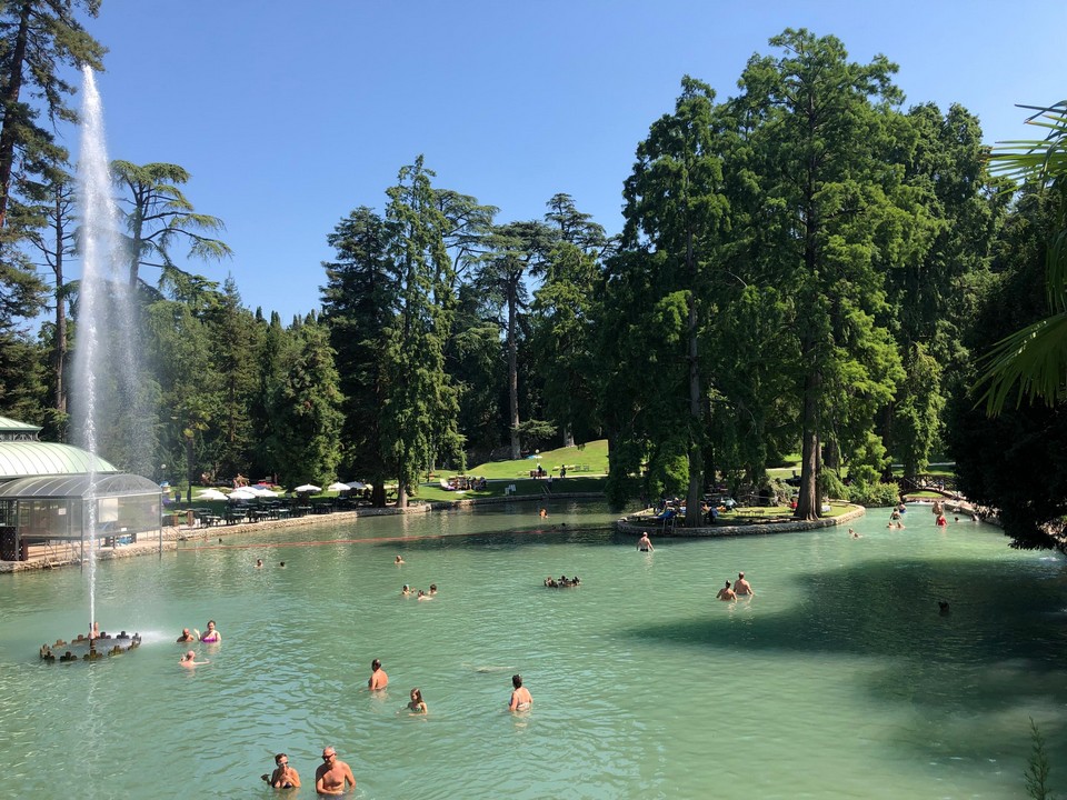 Una giornata a Villa dei Cedri, il parco termale del Garda