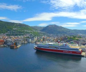 Il folle cammino: da Napoli a Bergen senza volo