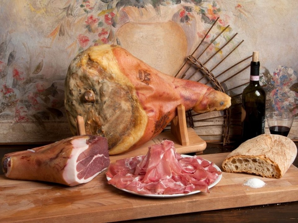 Meglio il prosciutto di Parma o San Daniele? Il confronto